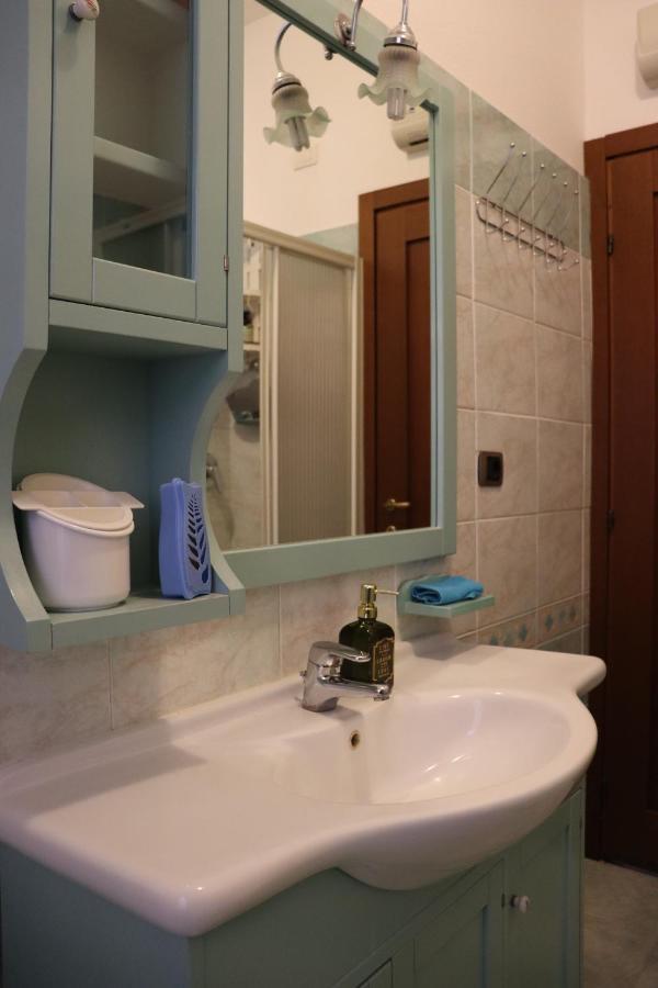 Casa Andreea Vicino Al Centro Di Iun R5904 Apartment Olbia